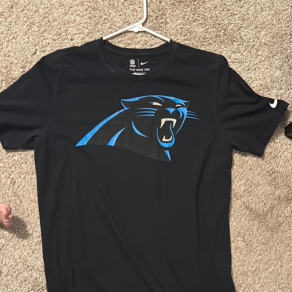 Nike Men's Black T-Shirt with Blue Logo